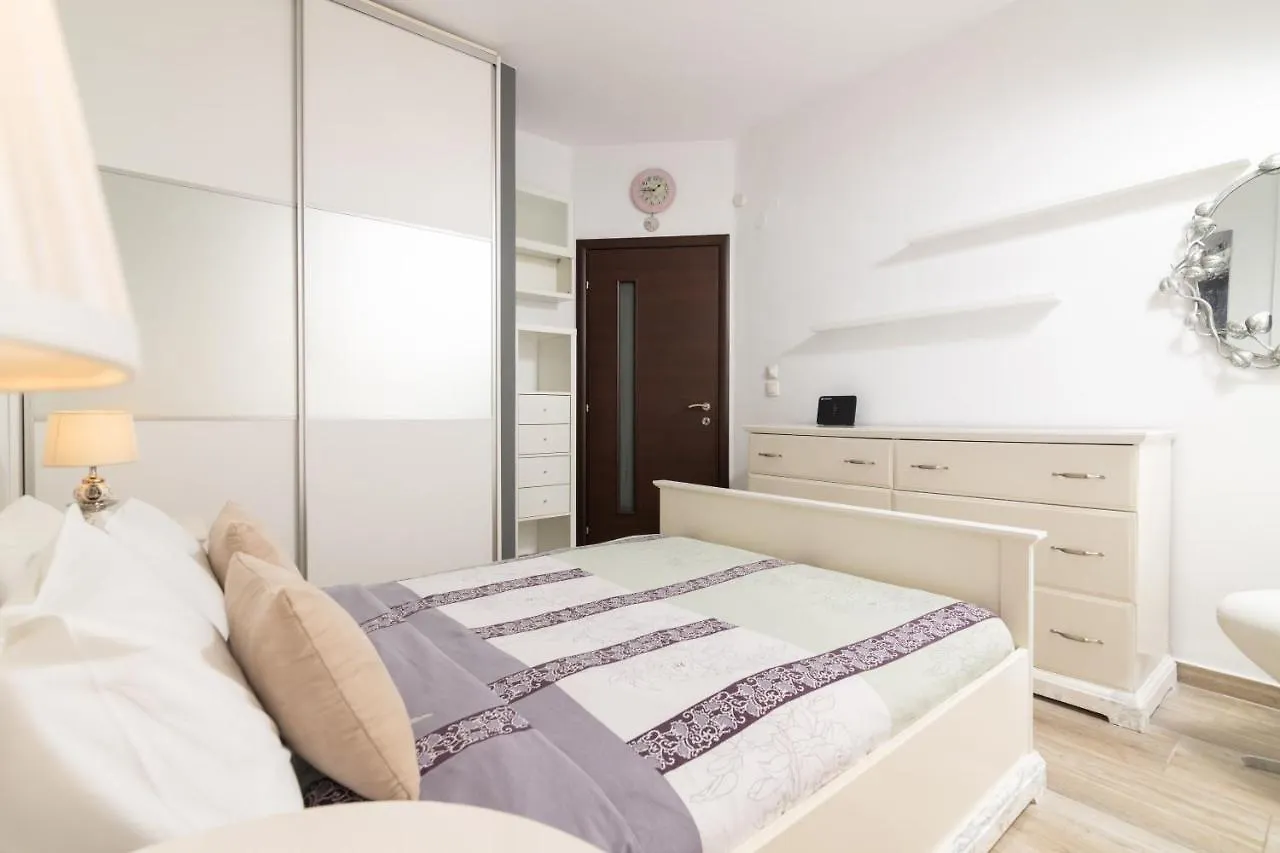 F & B Collection - Flat For 4 Apartment Thessaloniki